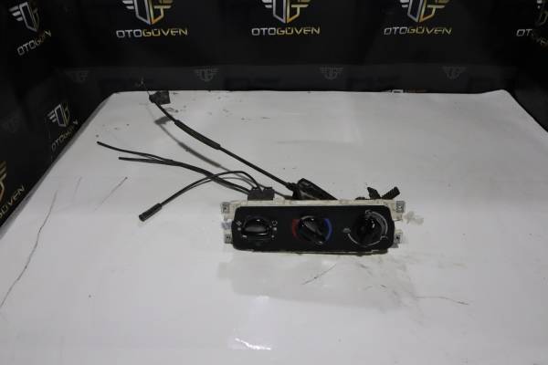 FORD TRANSİT 120 - 120 V ÇIKMA PARÇA TRANSİT V184 KLİMA DÜĞMESİ